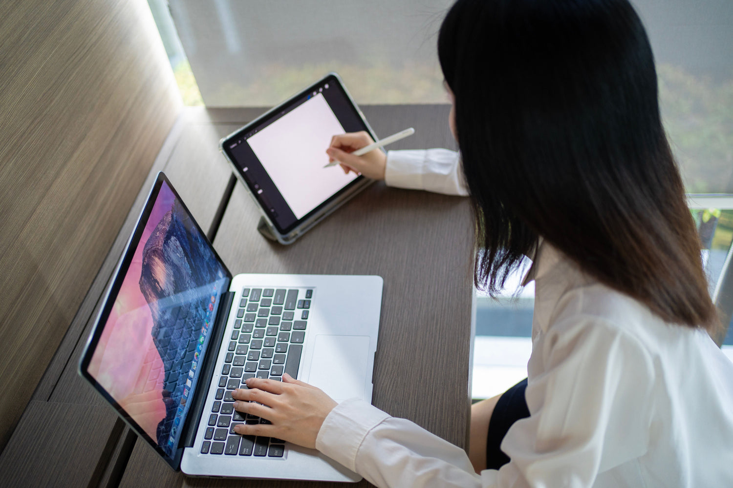 How to Use a Tablet as a Second Screen (And Set It Up Right)