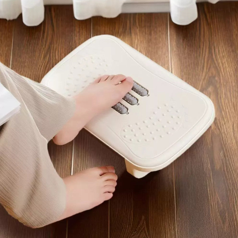 Ergonomic Footrest